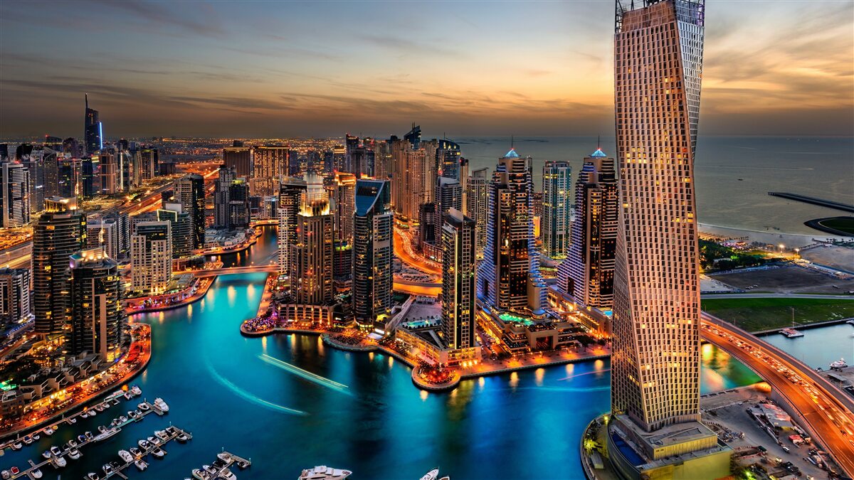 Carta da parati skyline della città di dubai