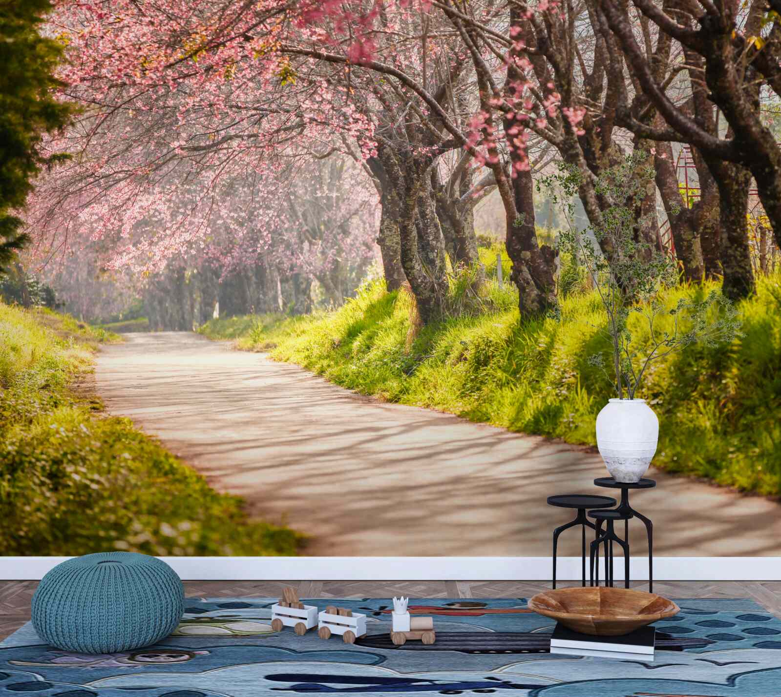 Carta da parati alberi in fiore lungo una strada tranquilla