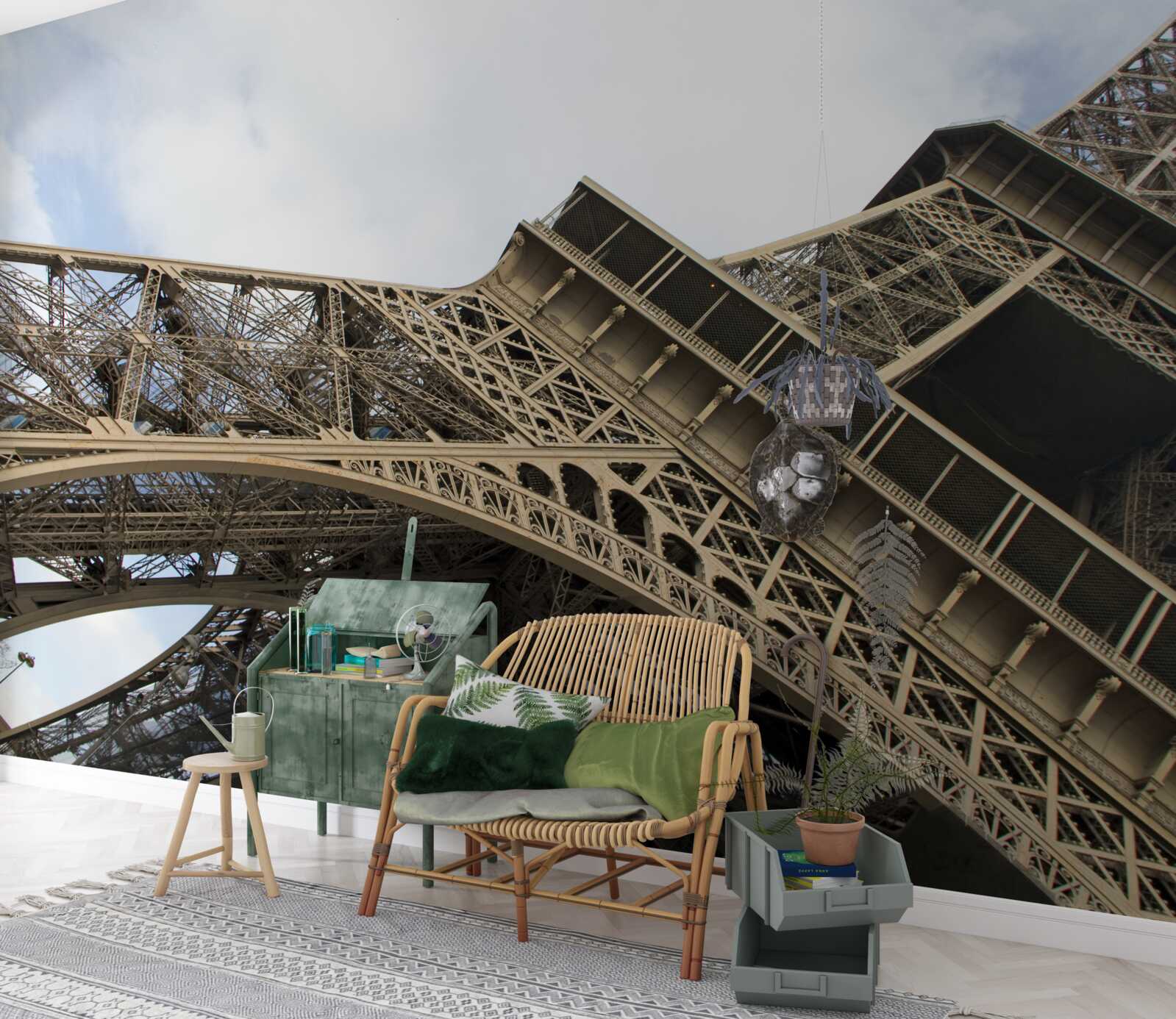 Carta da parati guardando la torre eiffel