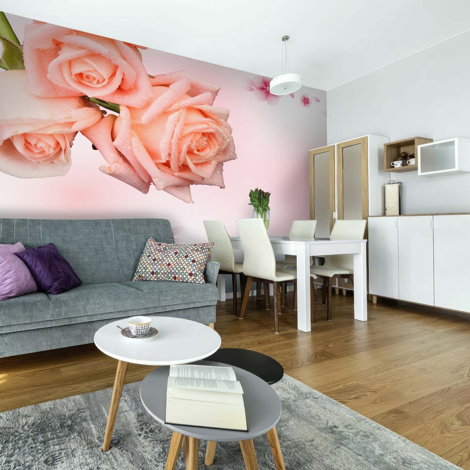 Carta da parati fiori rosa su sfondo dello stesso colore