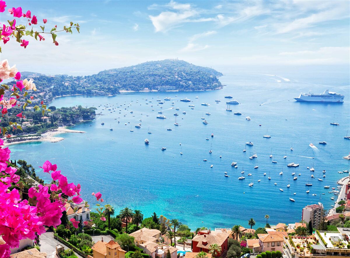 Carta da parati molo vicino alla costa dello zaffiro