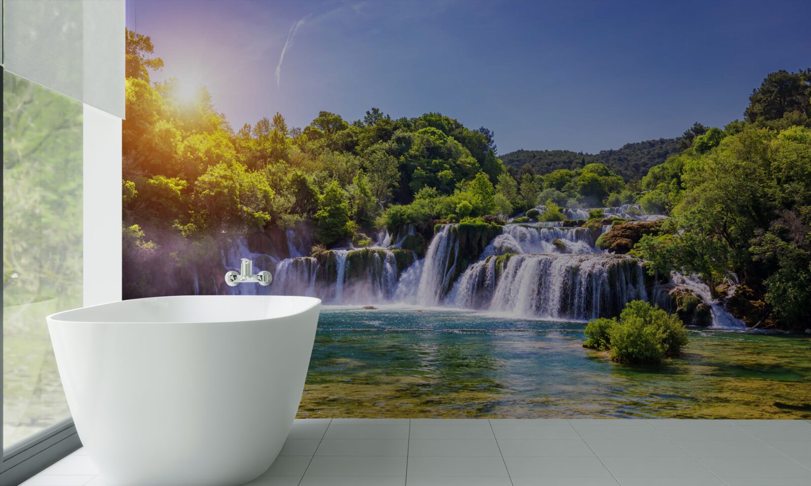 Carta da parati La cascata, che fa scorrere le acque sotto il crepuscolo, emette un forte suono
